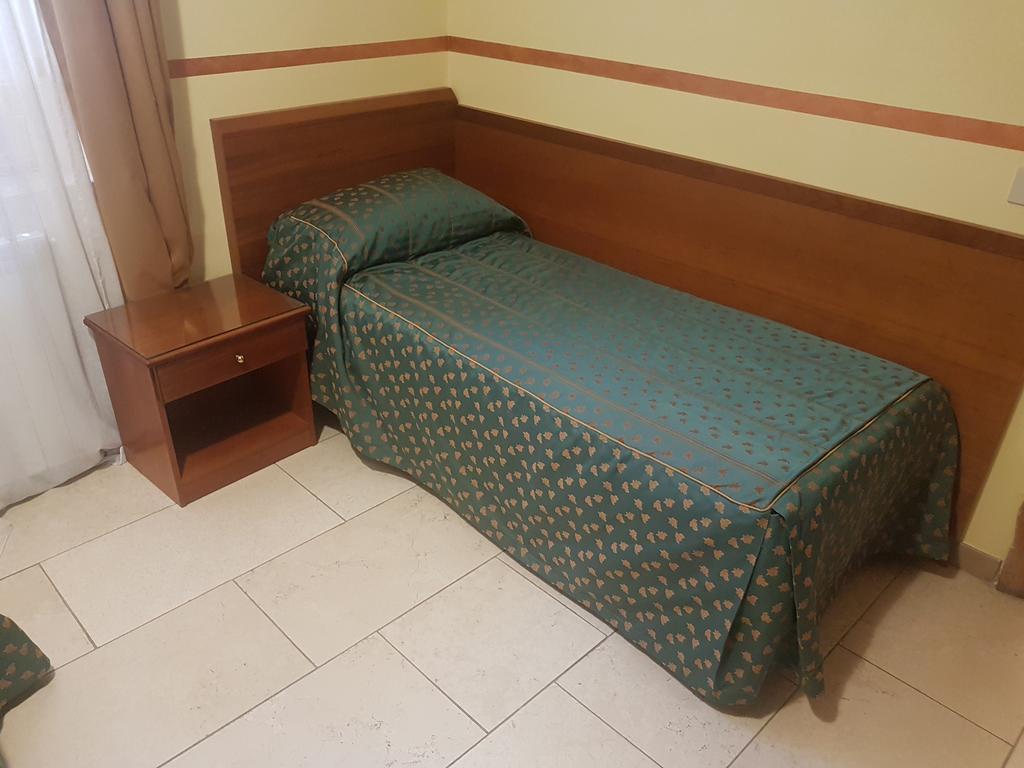 B&B Antica Trattoria Сан-Джованни-Ротондо Экстерьер фото